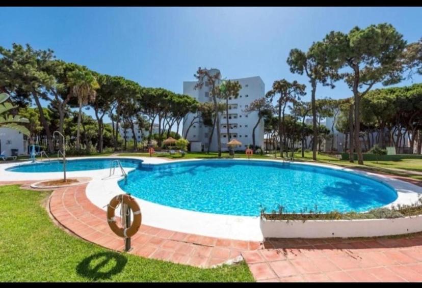 Apartamento Playa Algaida Sitio de Calahonda Dış mekan fotoğraf